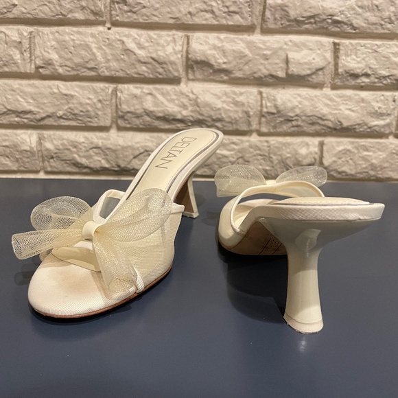 Mesh Bow Detail Dress Slide Sandals - Picture 5 of 6